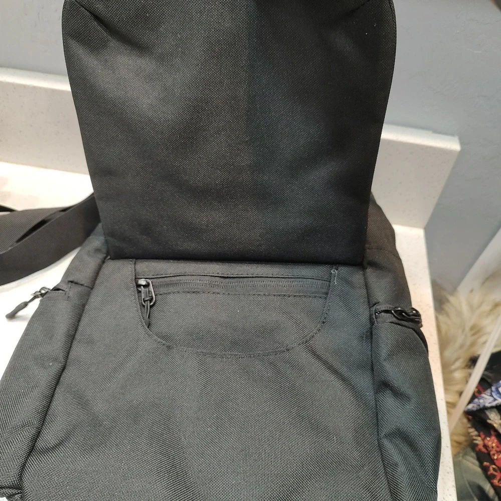 Scentsy Consultant Messenger Black Travel Bag Logo Organizer Business Adjustable